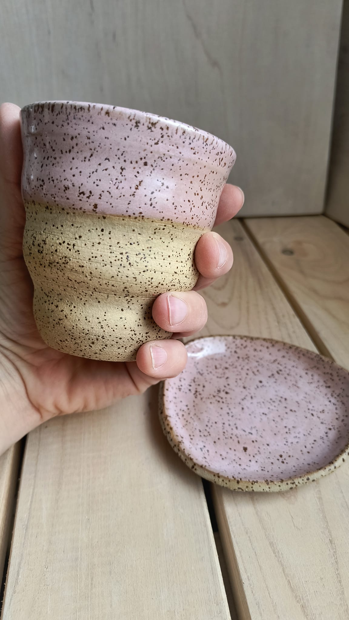 Czarka ceramiczna ze spodkiem - obrazek 6